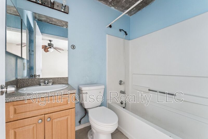 Beautiful 2-bedroom, 2-bath condo available for rent in the highly desirable Winter Park property image