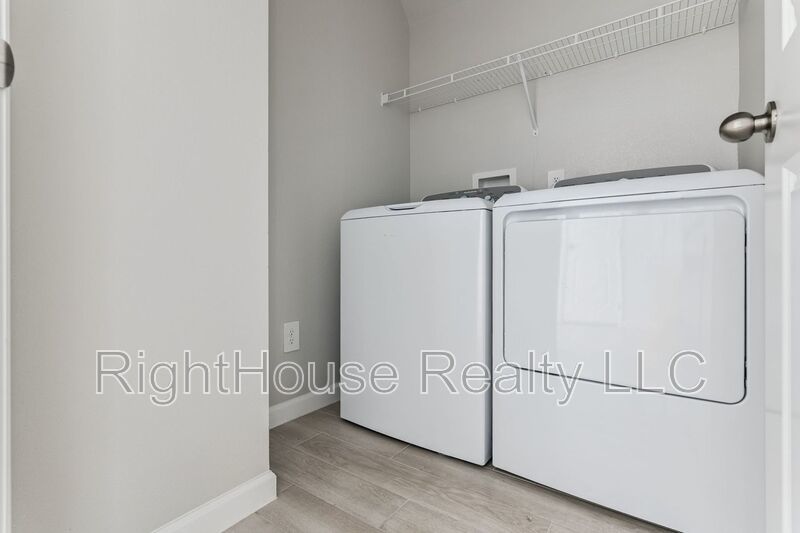 Stunning 3 bedroom, 2.5 bathroom townhome located in a highly desirable gated community. property image