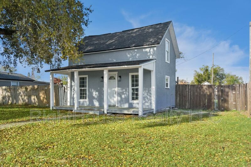 Welcome to your next home in the heart of St. Cloud property image