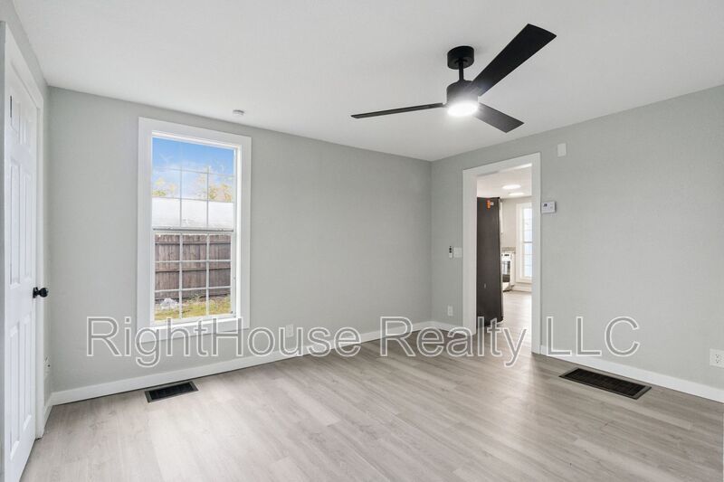 Welcome to your next home in the heart of St. Cloud property image