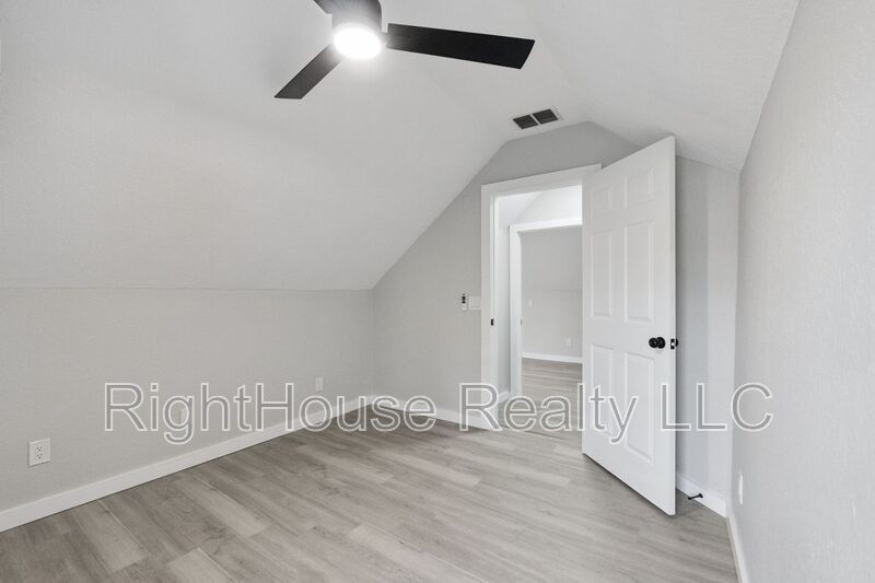 Welcome to your next home in the heart of St. Cloud property image