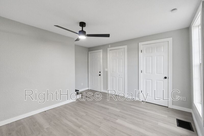 Welcome to your next home in the heart of St. Cloud property image