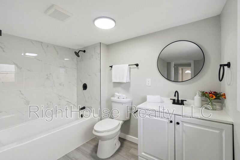 Welcome to your next home in the heart of St. Cloud property image