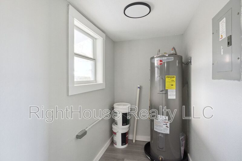 Welcome to your next home in the heart of St. Cloud property image