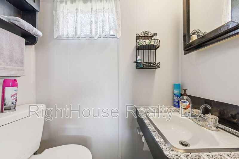 Welcome to relaxed Florida living property image