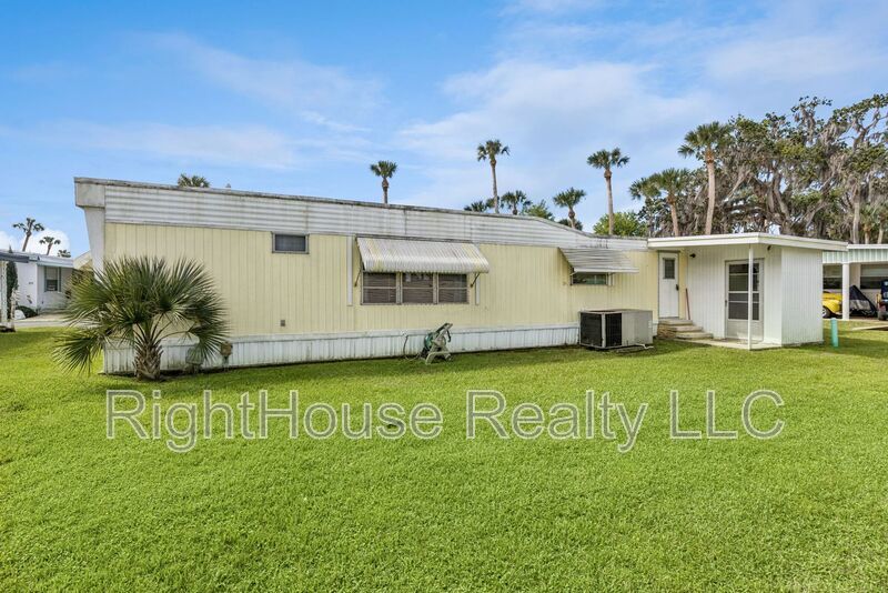 Welcome to relaxed Florida living property image