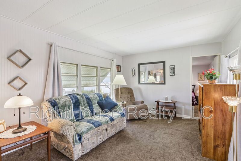 Welcome to relaxed Florida living property image