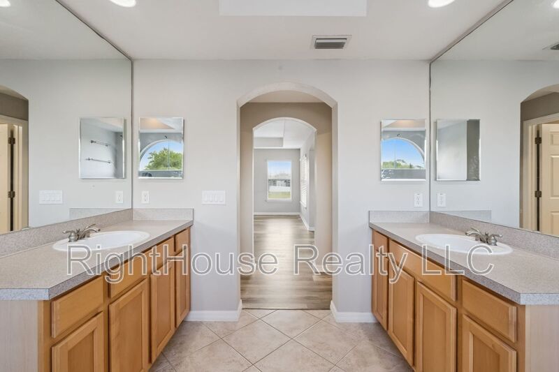 4926 Rock Rose Loop property image