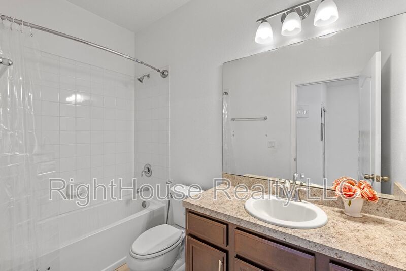 985 Fallcreek Point property image