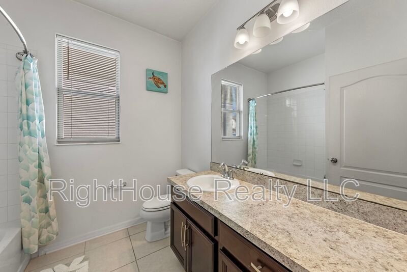 985 Fallcreek Point property image