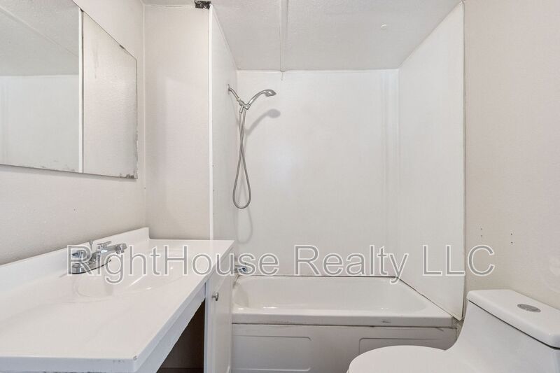 Awesome 1 bedroom, 1 bathroom remodeled mobile home. property image