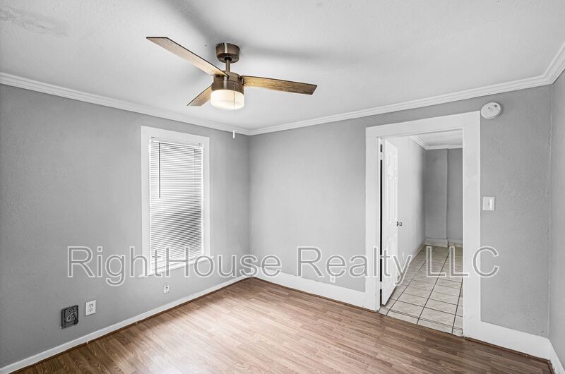 Classic 2 bedroom, 1 bathroom house apartment in Eustis. property image